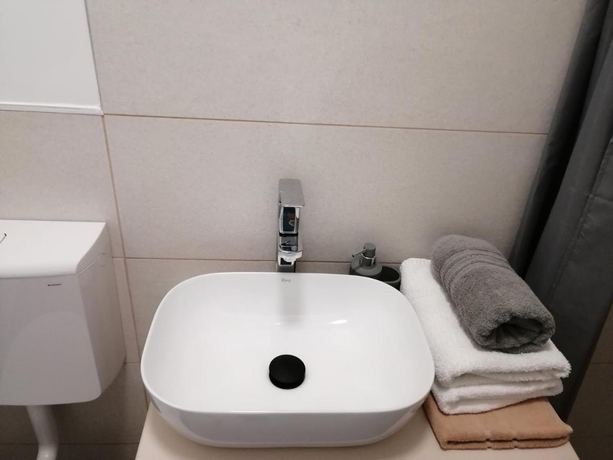 Werner Apartman Mohacs Ngoại thất bức ảnh